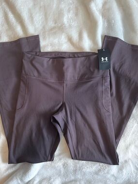 NWT Under Armour UA Movement Flare Leggings L Purple Mauve